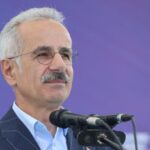 Bakan Uraloğlu: Bakanlığa bağlı çağrı merkezlerinde yılda ortalama 22 milyon çağrı cevaplanıyor